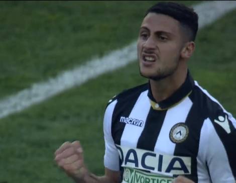 级杯赛场上 级杯赛场上