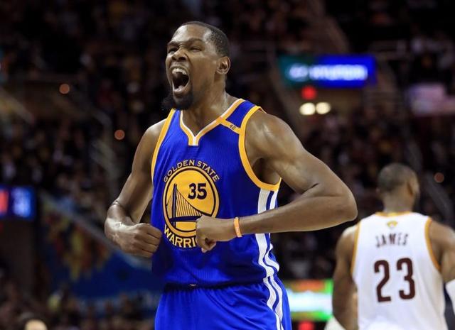 累计三张黄牌，特奥将在欧冠当中被停赛一场.