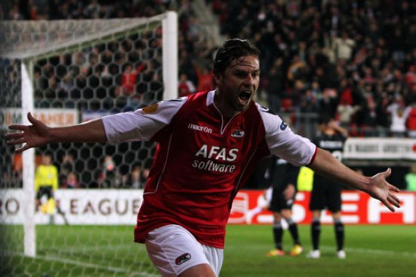 杨瀚森表现出色，开拓者看好未来发展